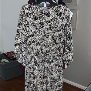 Vince Camuto Leopard print dress